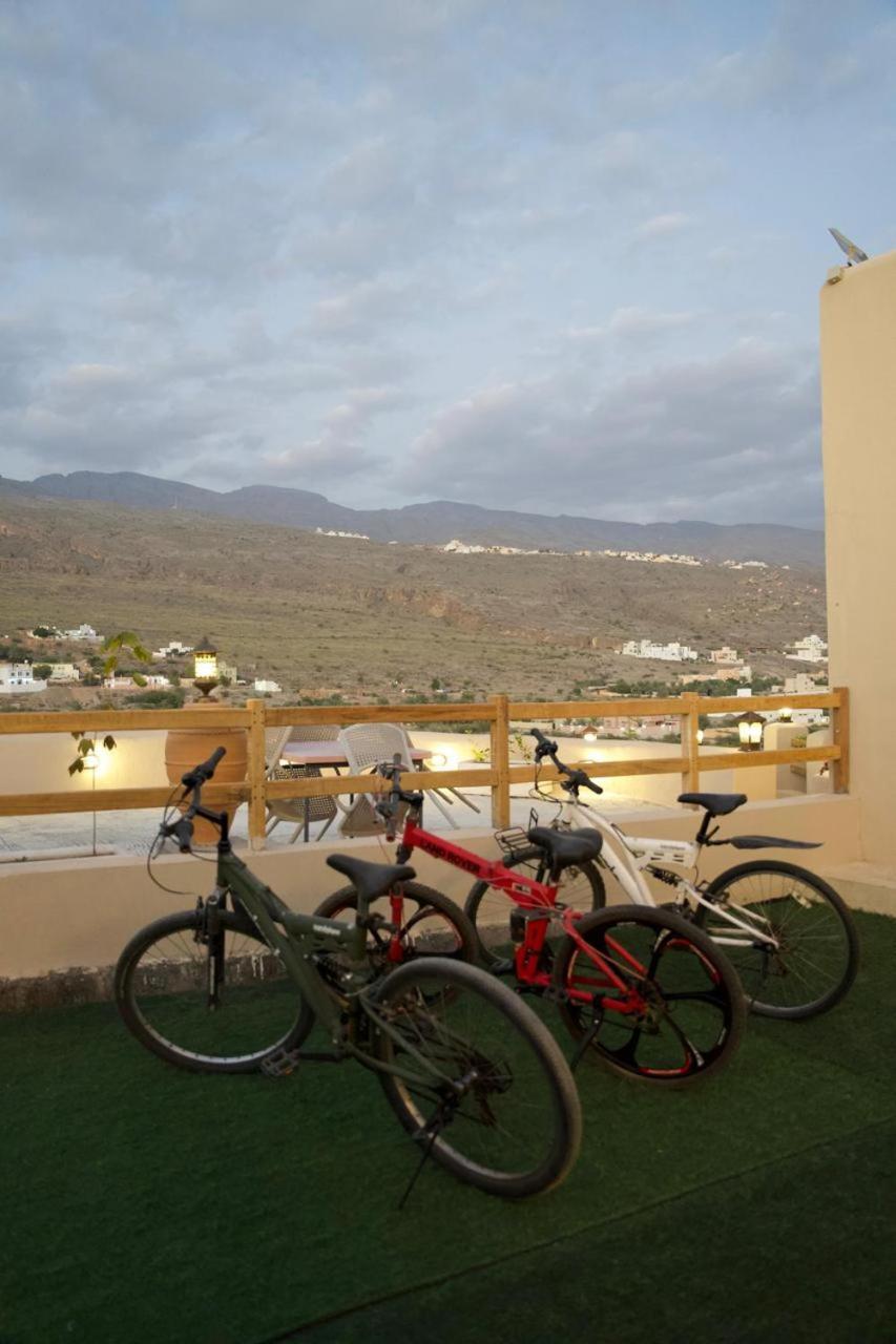 Mountain View * Al Hamra